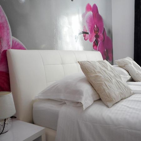 Palladium City Center Apartments มาคาร์สกา ห้อง รูปภาพ