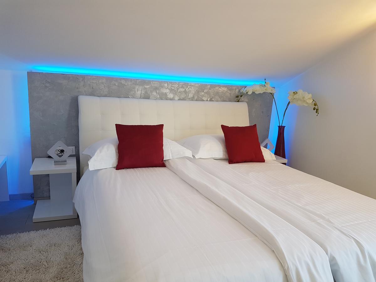 Palladium City Center Apartments มาคาร์สกา ภายนอก รูปภาพ
